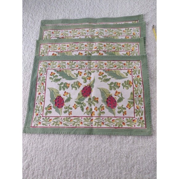 4 Pomegranate "Lexington " 100% Cotton Ladybug Print Placemats 13" x 19" - Picture 1 of 10
